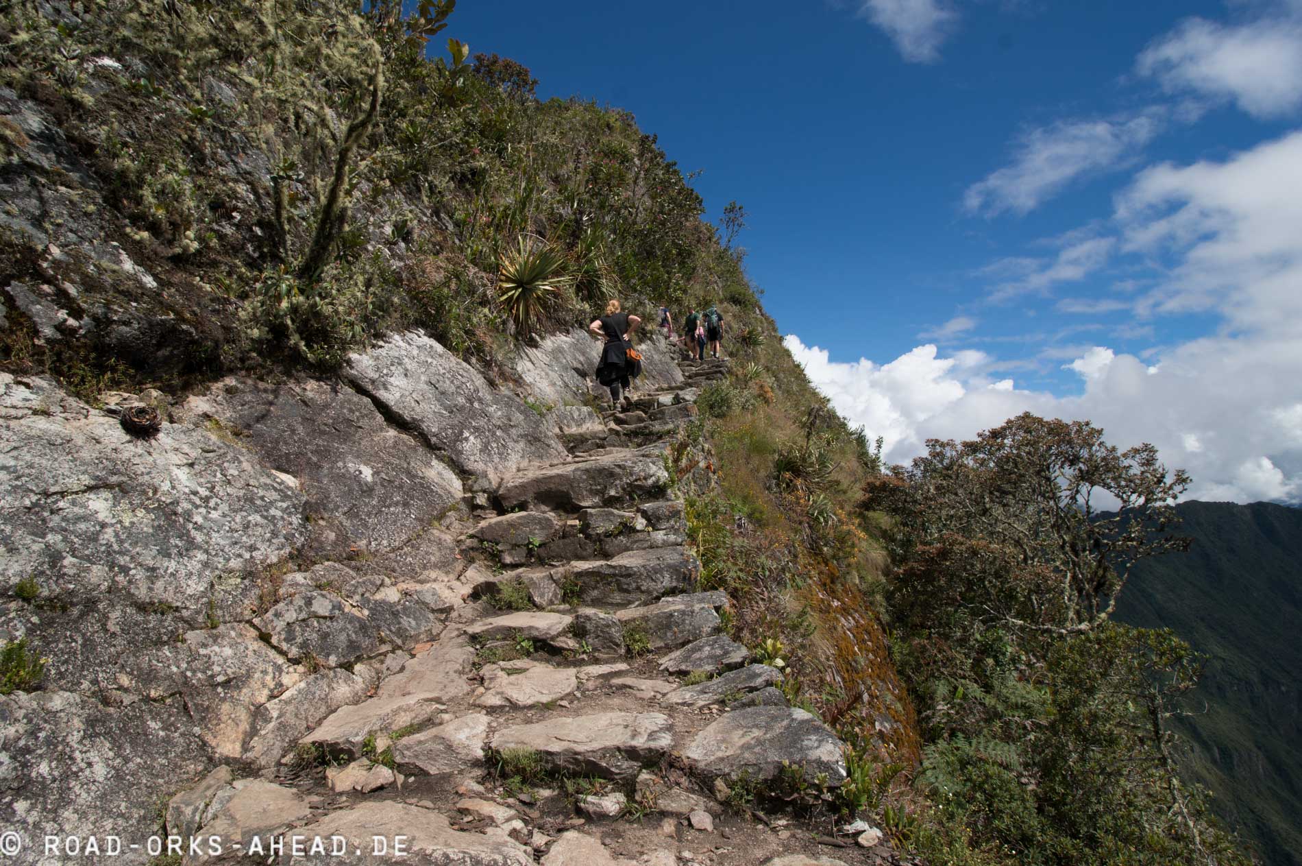 Beschwerlicher Aufstieg zum Machu Picchu Mountain