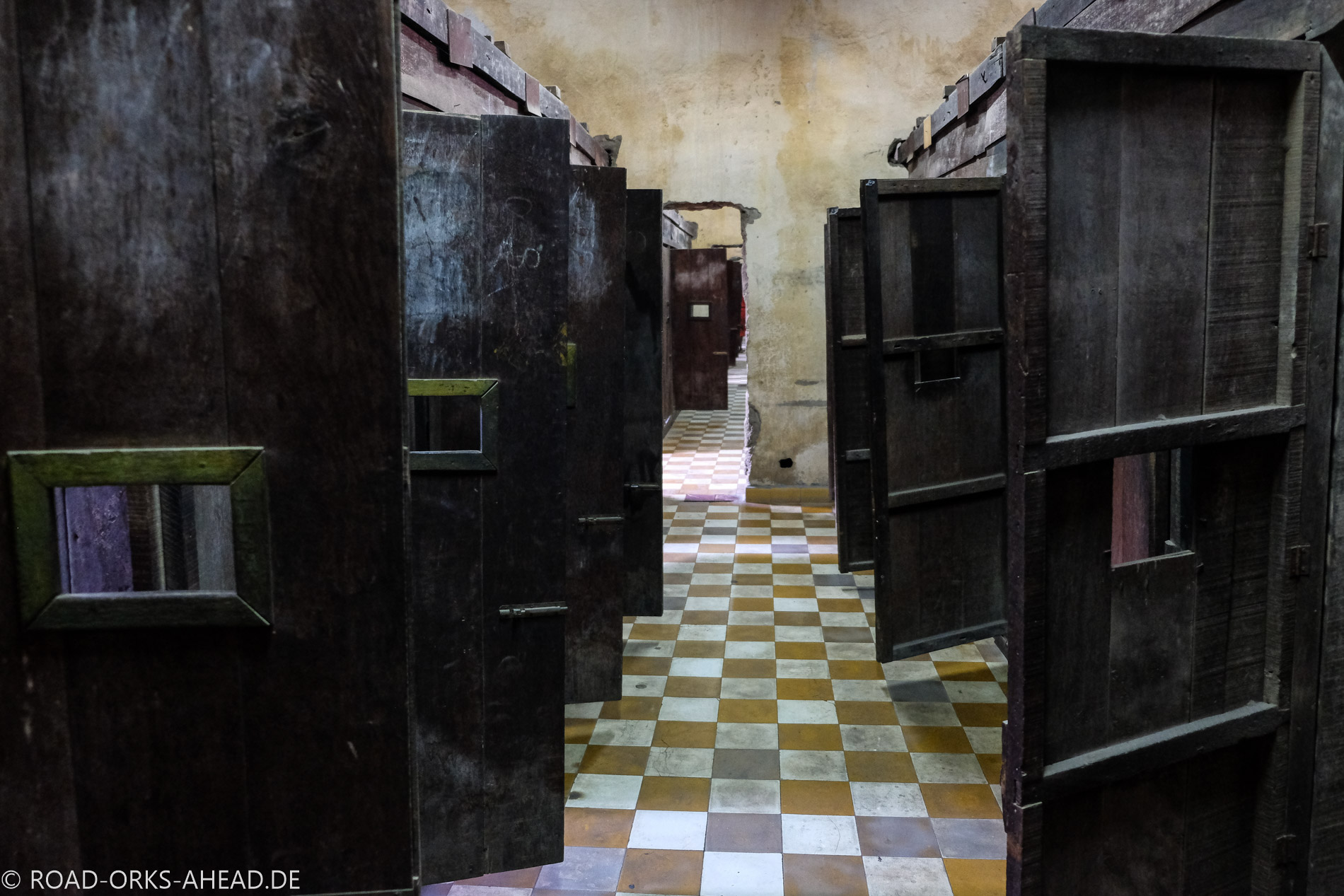 Gefängniszellen in Toul Sleng